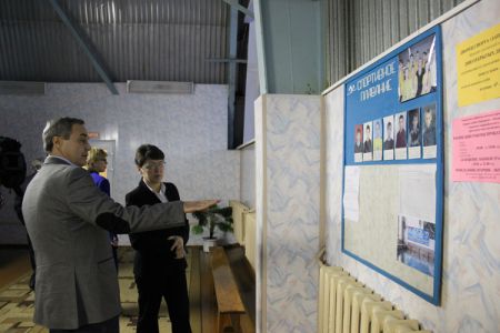 Пре­зи­дент фе­де­ра­ции пла­ва­ния Ко­ми Юрий Кол­ма­ков обещал интинцам поднять в Агентстве по спорту вопрос о летних сборах