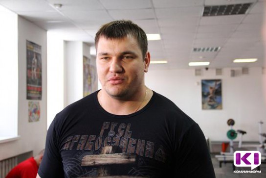 Тяжелоатлет Алексей Ловчев стал чемпионом России