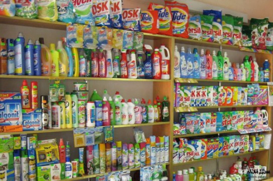 Жителей Коми просят сообщать о продаже опасных моющих средств в магазинах