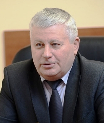 Председатель Конституционного суда Республики Ком Владимир Кретов: «Нельзя допустить вакуума в органах исполнительной власти»