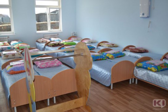 В Выльгорте из-за приостановки деятельности нового детского сада десятки детей сидят дома