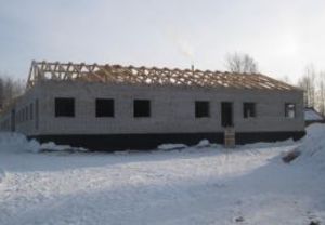 Жители Визябожа обеспокоены приостановкой строительства нового детского сада