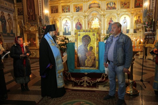 Православные Коми получили копию Иверской иконы