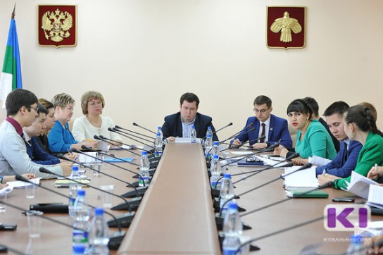 Олег Бекетов сохранил пост председателя Молодежного парламента Коми