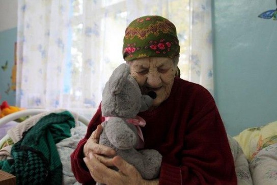 Усинск собирает деньги на подарки одиноким старикам