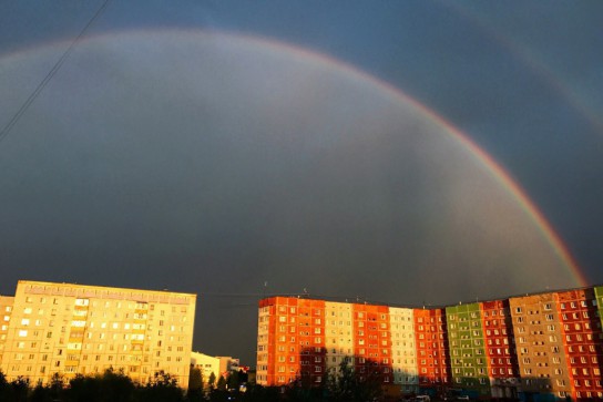 Усинцы делятся фотографиями радуги и тропического ливня