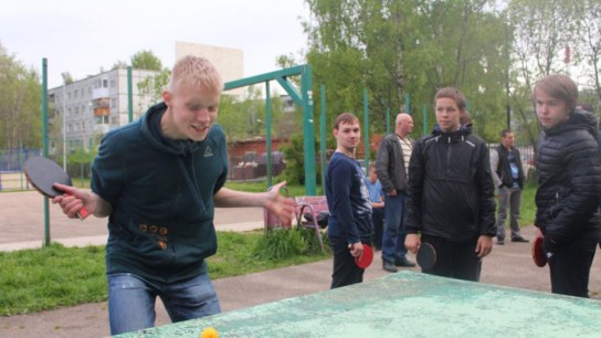 В Сыктывкаре выявили лучших по пинг-понгу