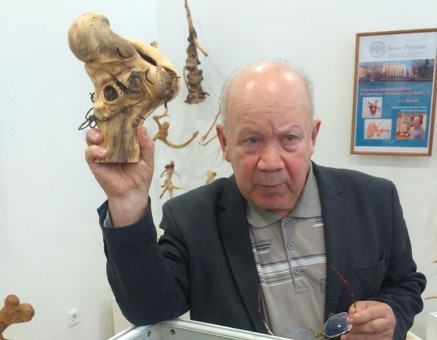 Про «Раскорячку», сталинских коров и Карамельку