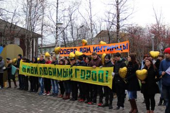 "Искра" на­по­ми­на­ет чи­та­те­лям наи­бо­лее яр­кие со­бы­ти­я, про­ис­хо­див­шие в Ин­те с ок­тяб­ря по де­кабрь 